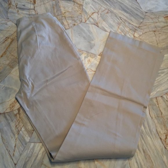 Bebe Lightweight Khaki Straight Leg Pants Grey 2 - Picture 2 of 6